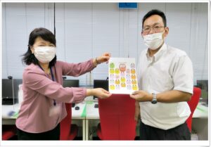 勤続10年の卒業生を表彰しました